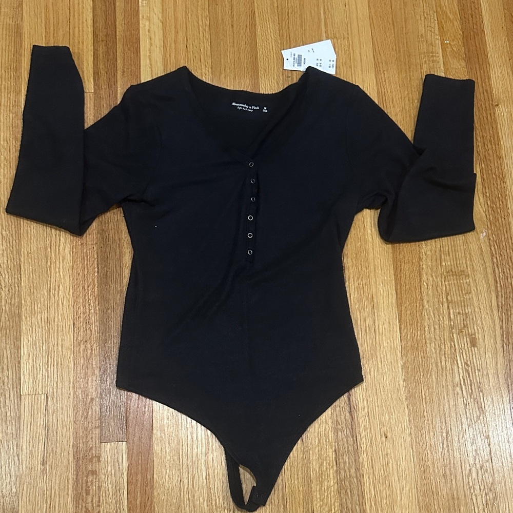Abercrombie and Fitch Black Long Sleeve Bodysuit size medium NWT